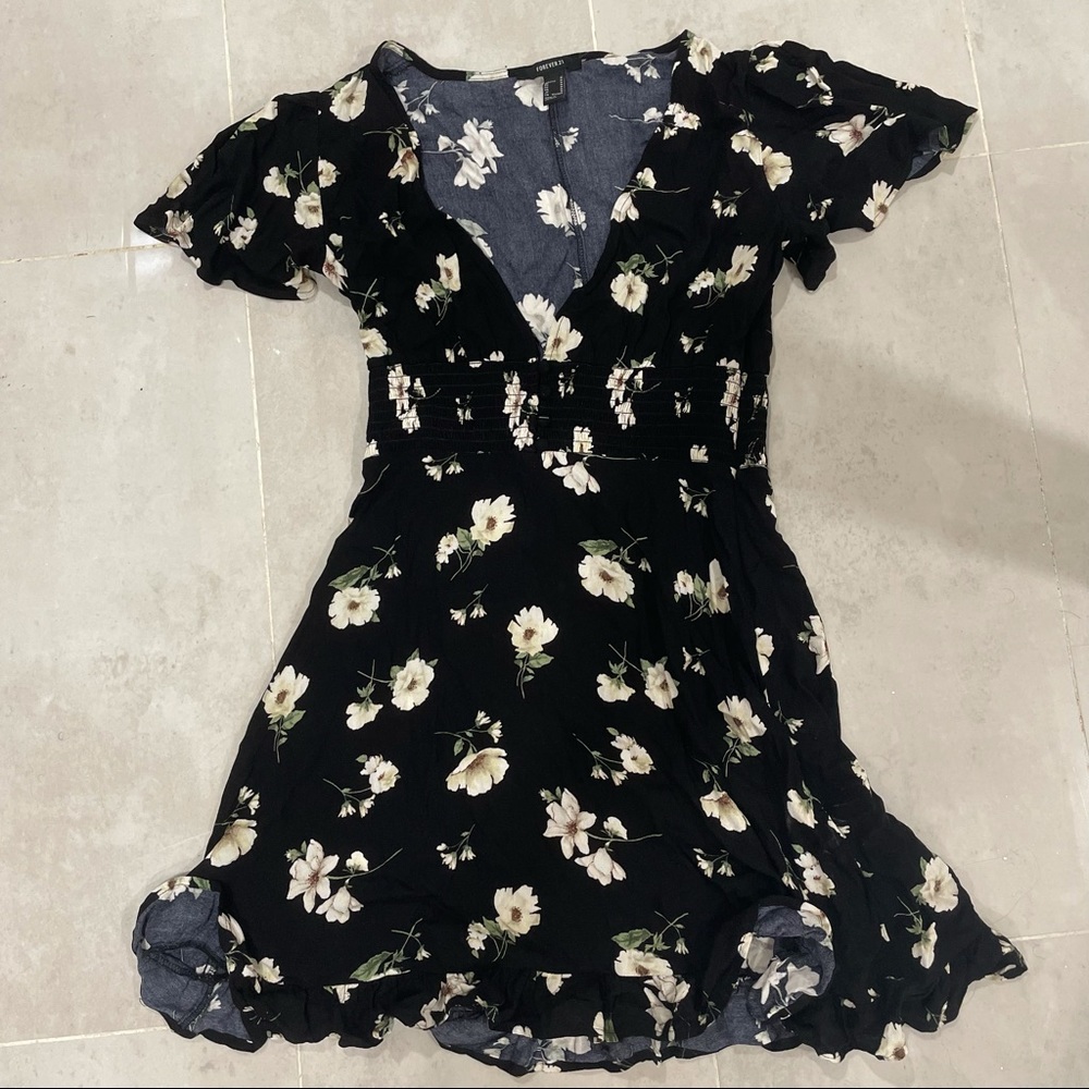 Low neck black and white floral dress